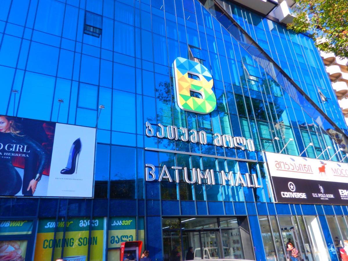 Mimino Apartment Deluxe First Line Batum Dış mekan fotoğraf