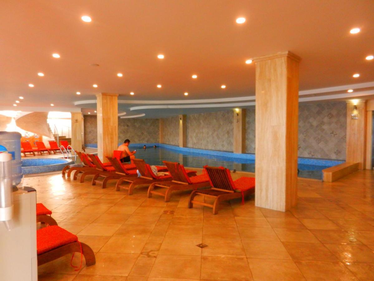 Mimino Apartment Deluxe First Line Batum Dış mekan fotoğraf